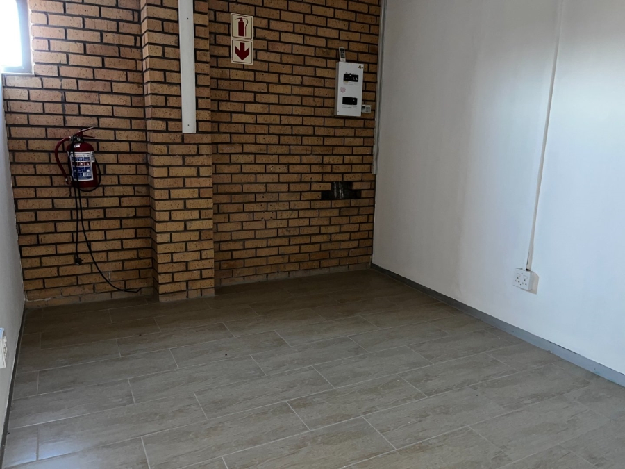 To Let commercial Property for Rent in Meerhof North West